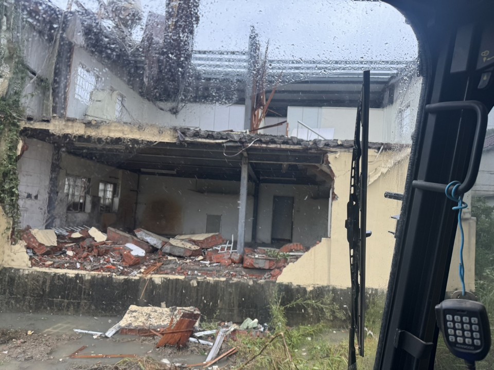 竹北市環北路拆除