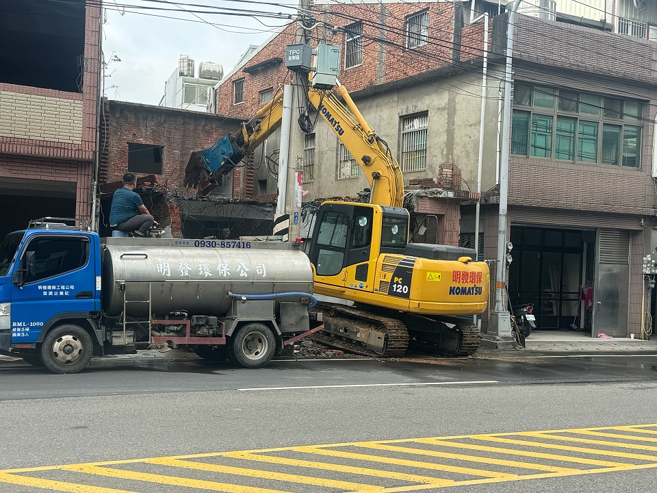 竹北拆除