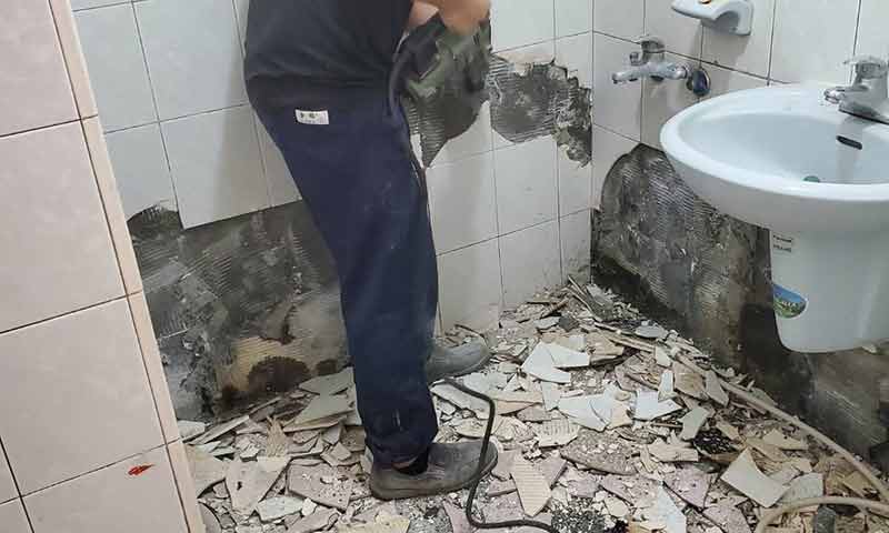 台北廁所拆除