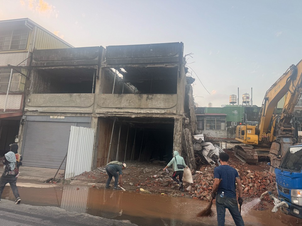 苗栗竹南房屋拆除