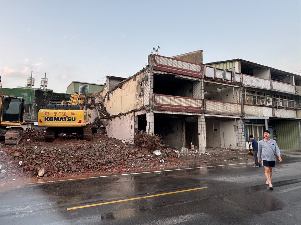 苗栗竹南房屋拆除
