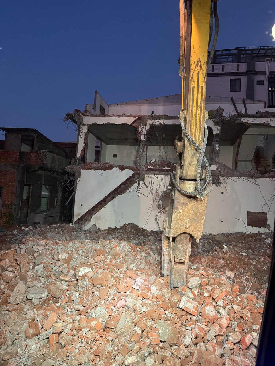 苗栗頭份房屋拆除工程